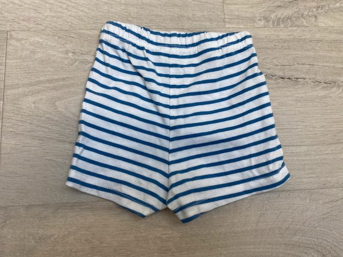 Short blanc rayé marine - photo numéro 2