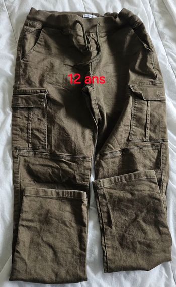 Pantalon kaki 12 ans