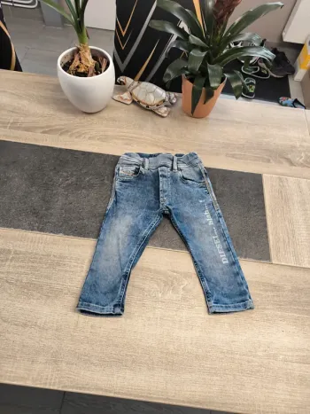 Pantalon jean souple garçon 18 mois Diesel