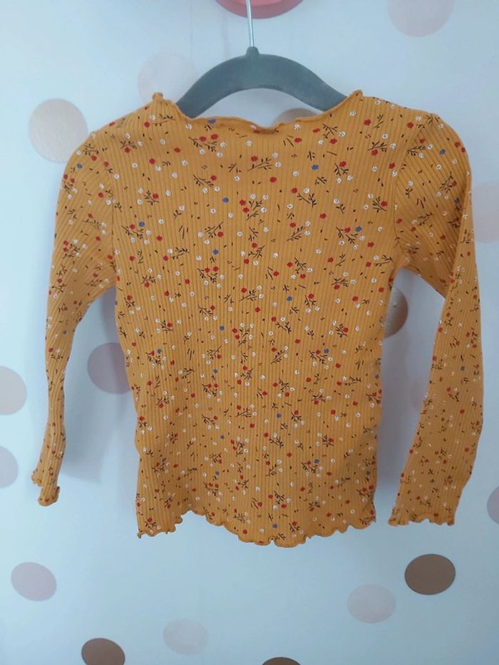 🦋 T shirt DPAM moutarde fleuri 3 ans - photo numéro 5
