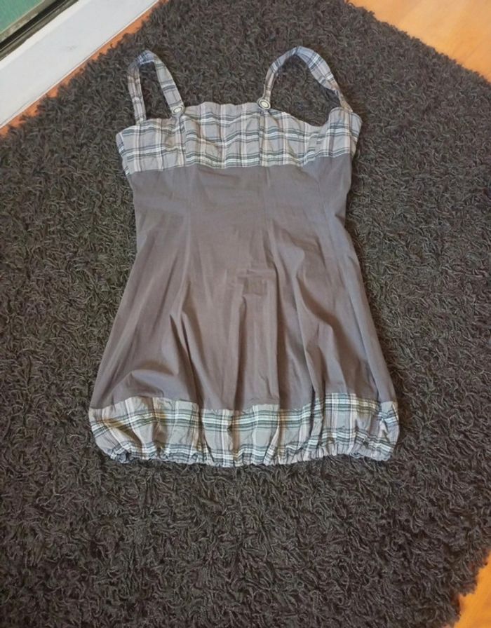 Robe à bretelle - photo numéro 4