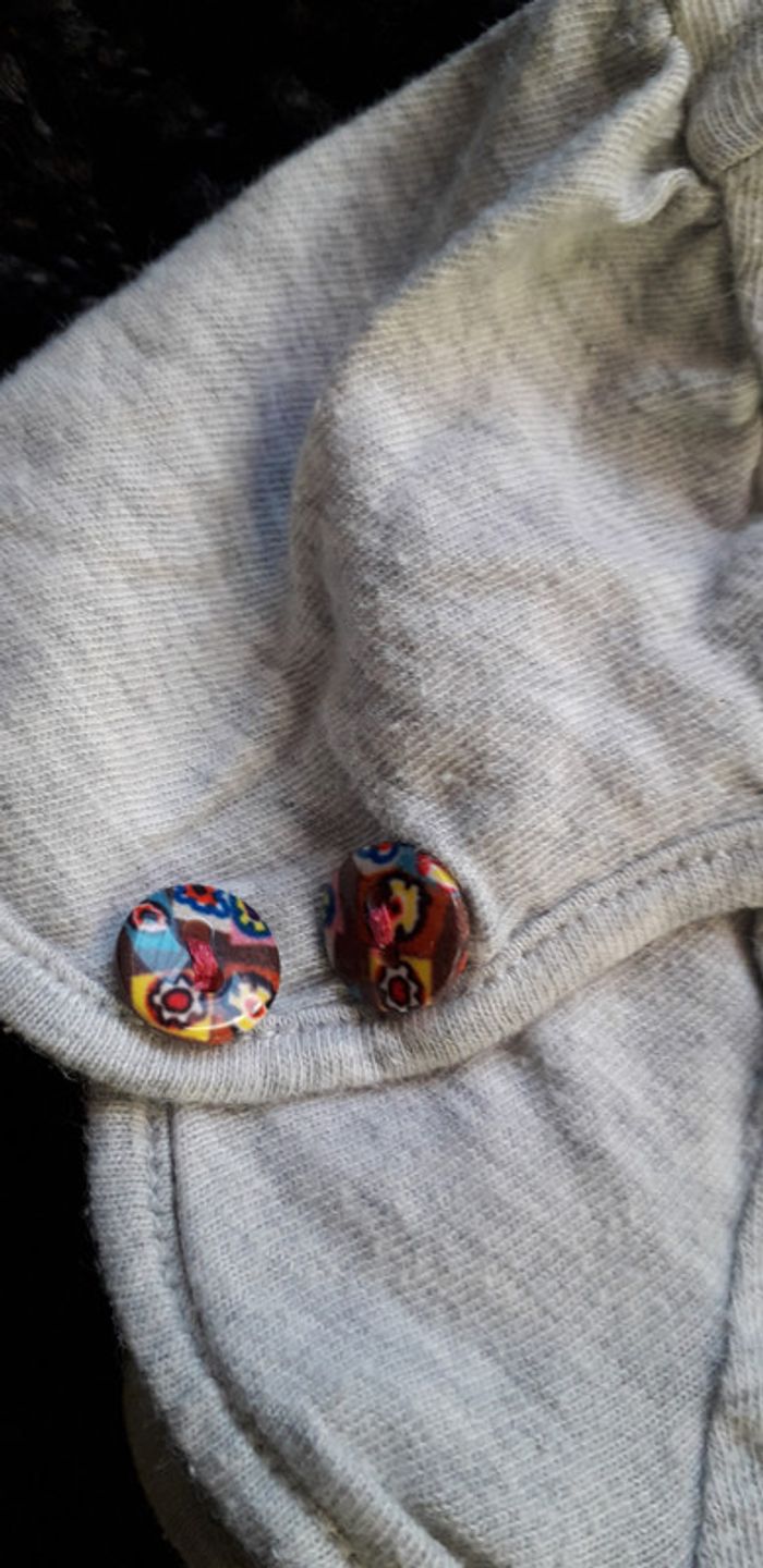 Ikks T.Shirt manches courtes Fille 8/10 ans BE gris clair - photo numéro 5