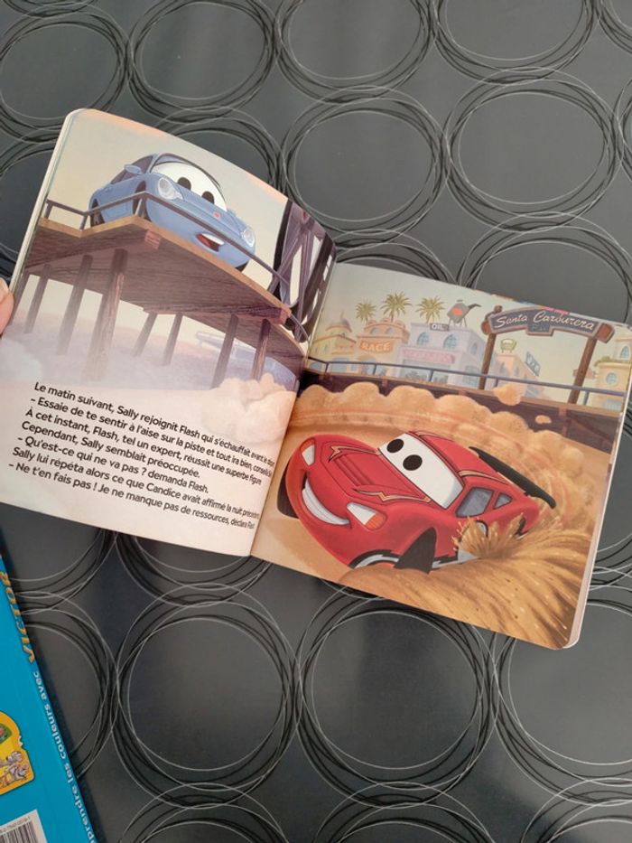 Livre Cars en excellent état - photo numéro 4