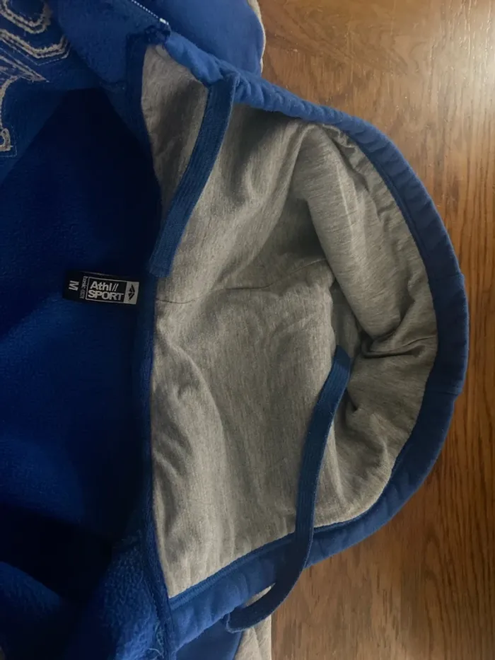Veste à capuche - photo numéro 2