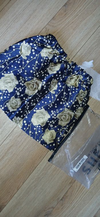 Jupe neuve taille 6 ans