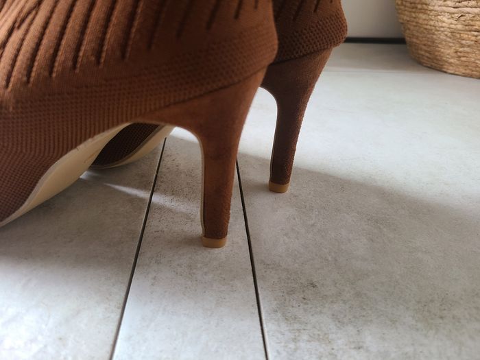 Chaussures chaussettes T38 - photo numéro 3