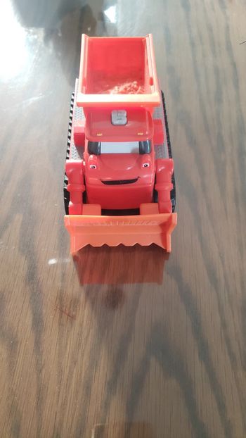 Camion Bob le bricoleur