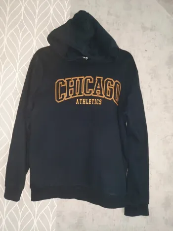 Pull à capuche 16 ans