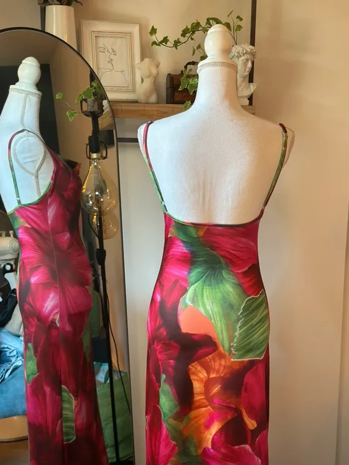 Robe longue près du corps colorée taille 36 - photo numéro 7