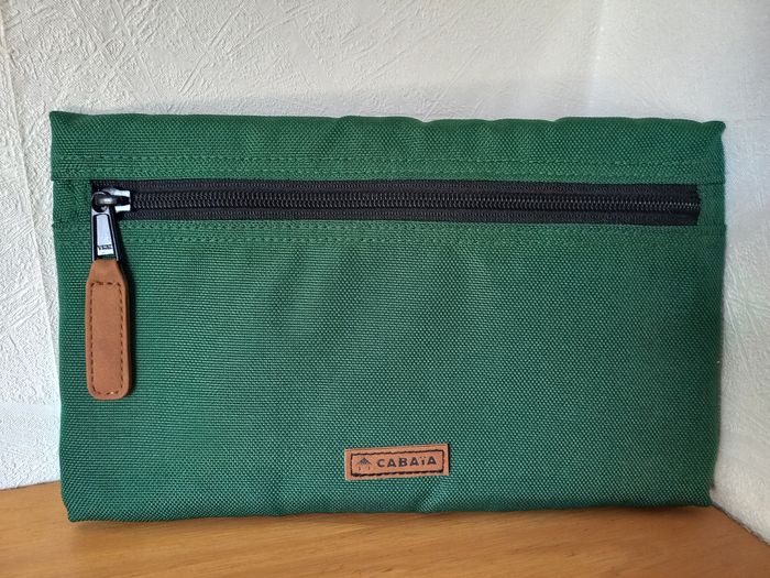Pochette Cabaïa