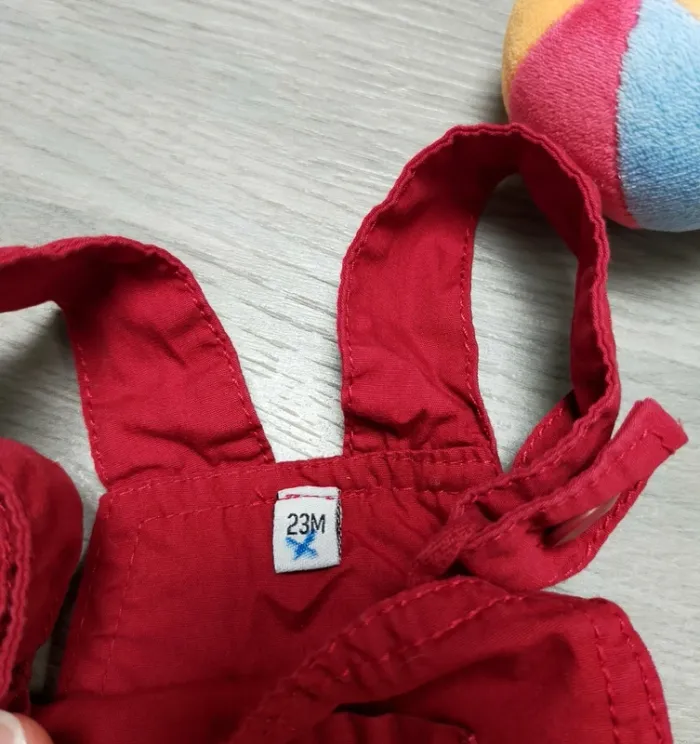 Salopette rouge voiture et chemise manches courtes garçon 23 mois Plus - photo numéro 3