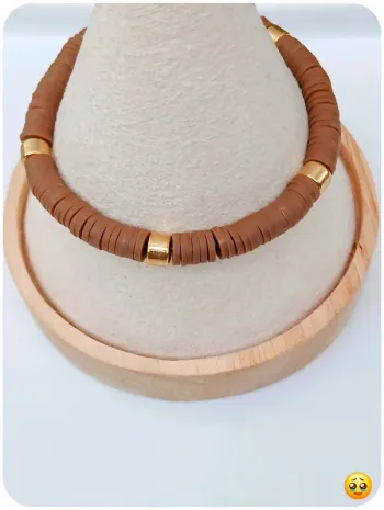 Bracelet perles Heishi – Tendance bohème été