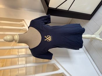 T Shirt Saint James bleu marine et motif brodé Saint James doré