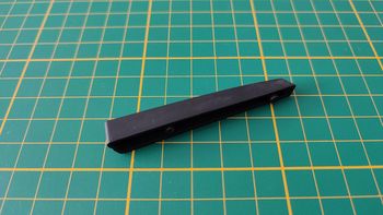 Accoudoir portière gauche 84F n°84 Porsche 911 Carrera RS 2.7 1/8 1/8ème Altaya #B37