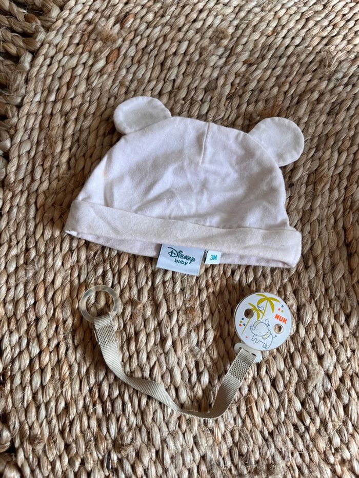 Bonnet naissance et attache tétine