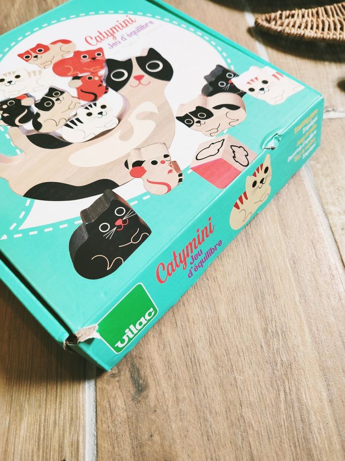 🐱Jeu d'équilibre Catymini Les chats en bois marque Vilac - photo numéro 4