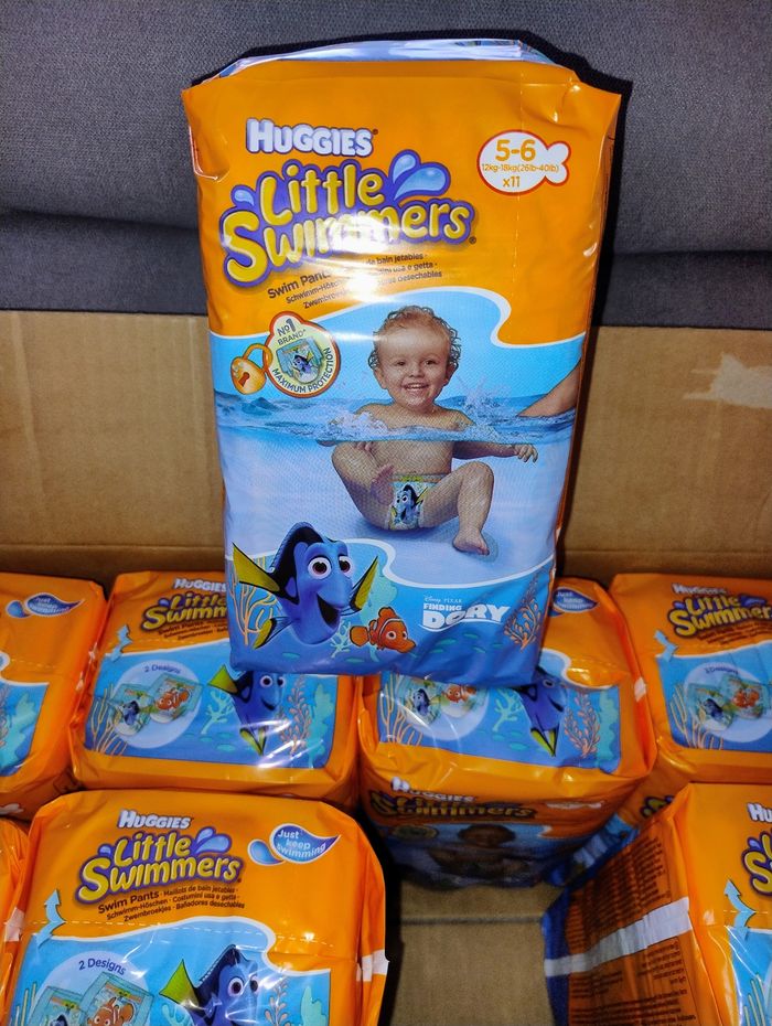 Couches huggies little swimmers taille 5-6 - photo numéro 2