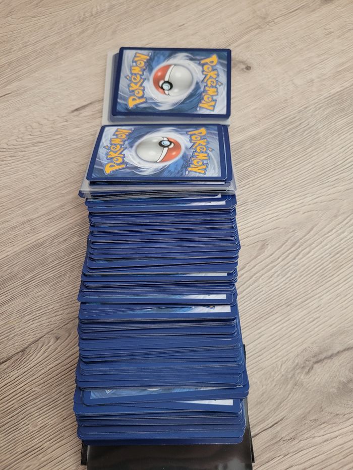 Lot cartes Pokémon différentes avec brillantes - photo numéro 7