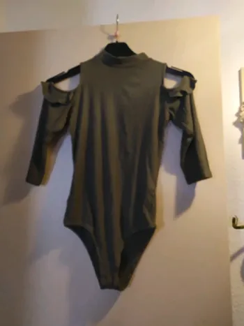 Body vert kaki Jennyfer