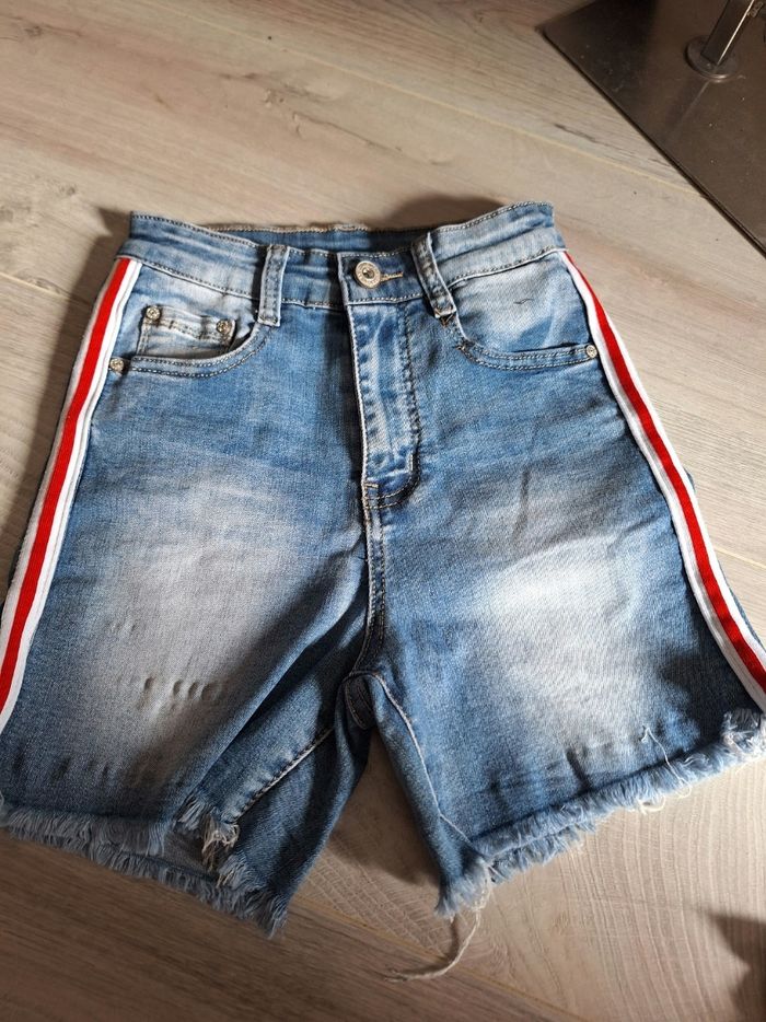 Short en jean 32 fille