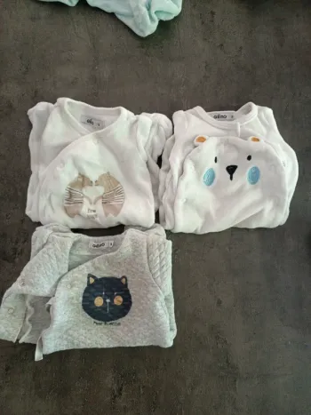 Lot pyjamas naissance