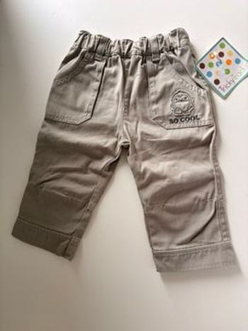 Pantalon 6-9 mois ,TrickyTracks