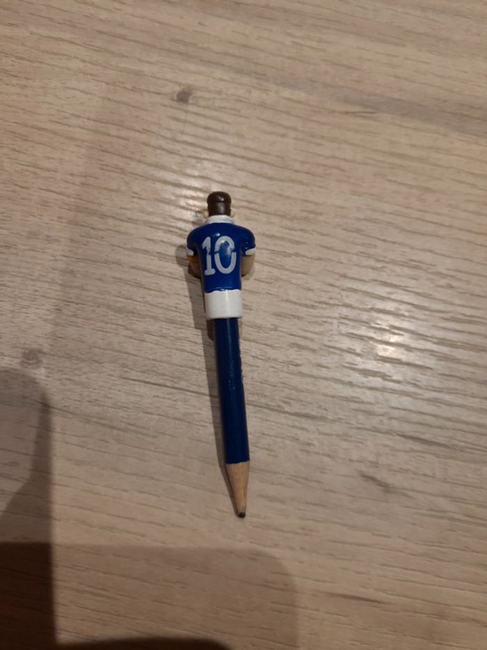 Rare crayon GMF rugbyman - photo numéro 3