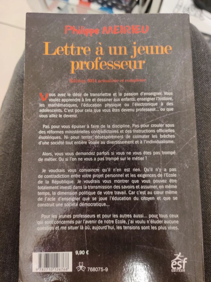 Livre Lettre a un jeune professeur de Philippe Meirieu - photo numéro 2
