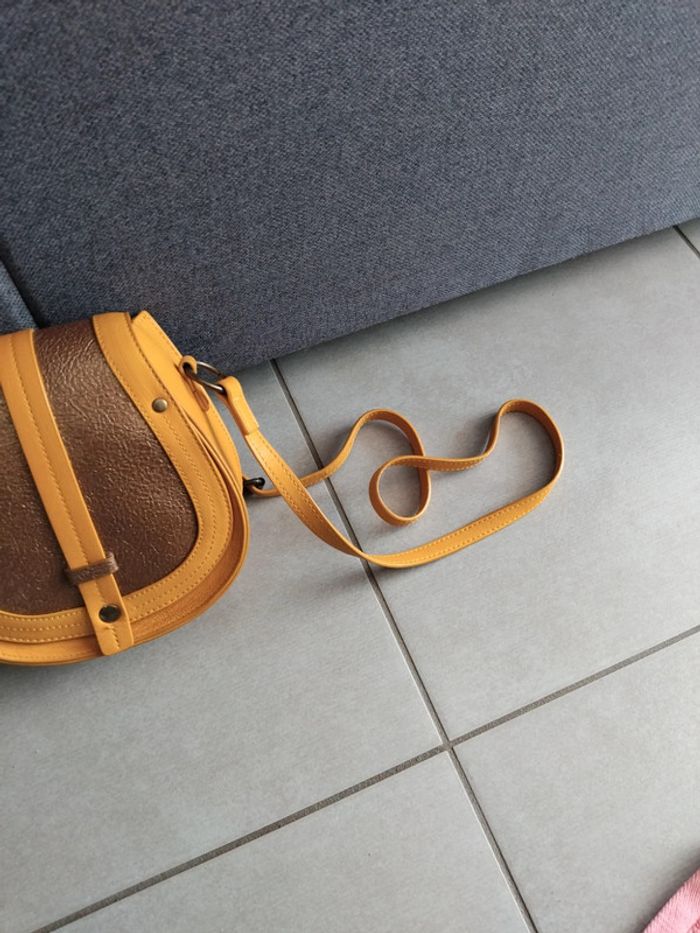Sac bandoulière ocre - photo numéro 2