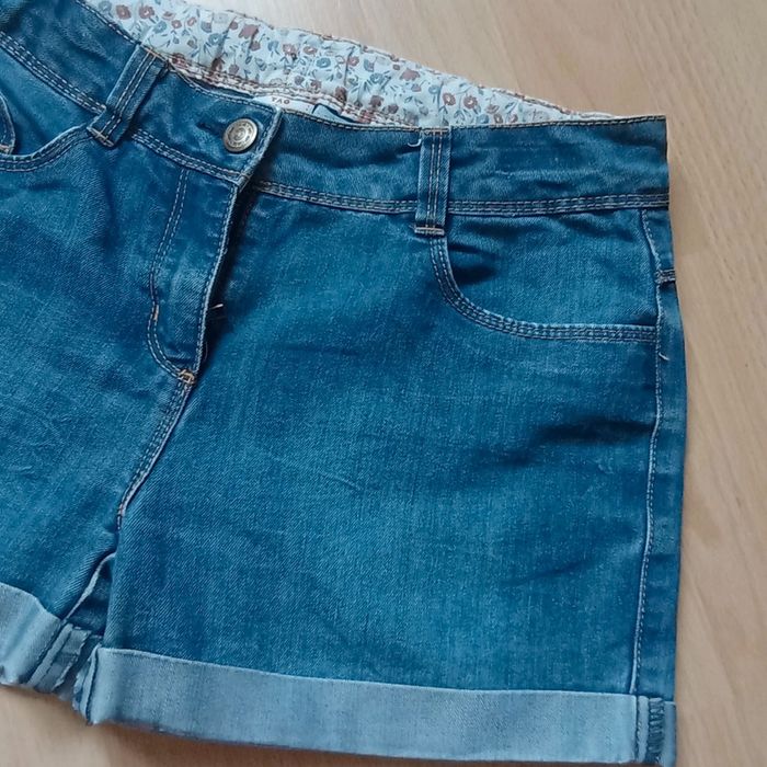 Beau short en jeans 14 ans 🌹 Tape à l'oeil 🌹 très bon état - photo numéro 3