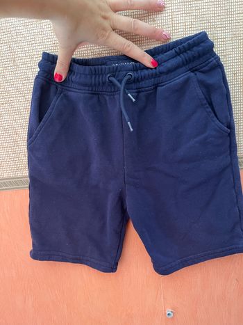 Short bleu