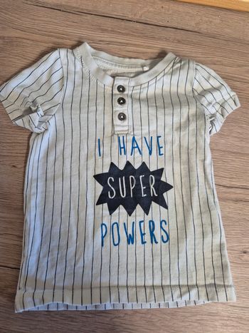 T-shirt taille 6 mois