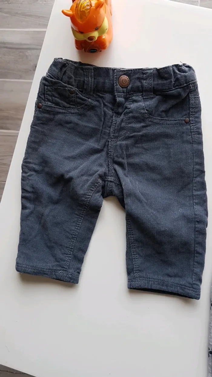 Lot de 2 pantalons 3 mois - photo numéro 2