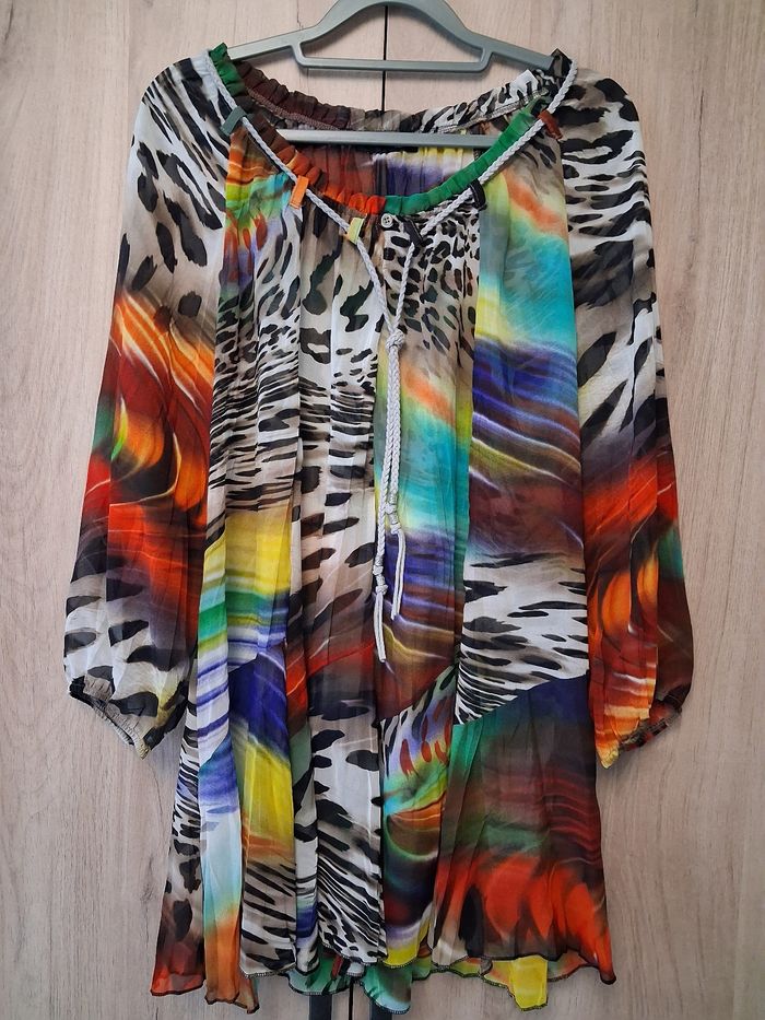 Tunique colorée transparente