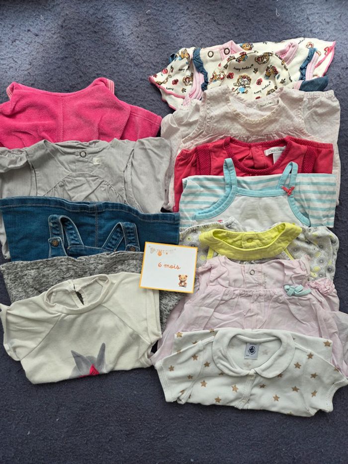Lot robes & combishorts été fille 6 mois