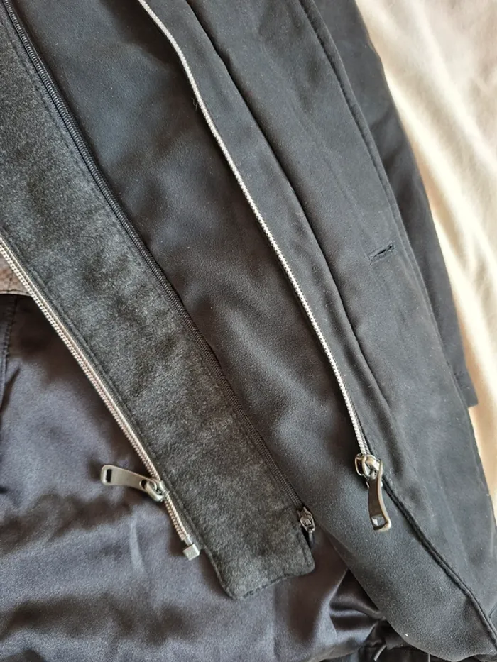1 manteau homme avec doublure gris /noir taille 48, de nombreuses poches, en parfait état - photo numéro 8