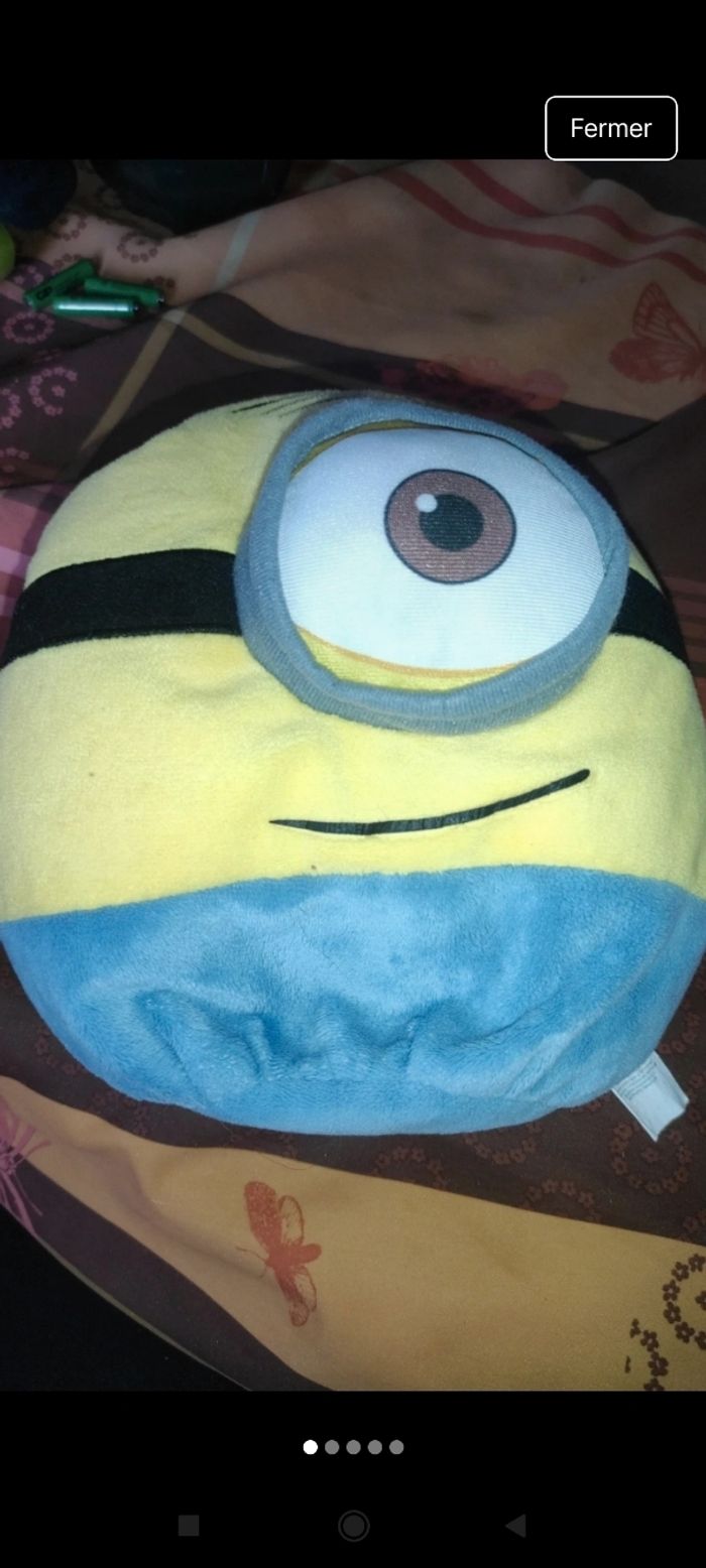 Peluche minions
Lb - photo numéro 5