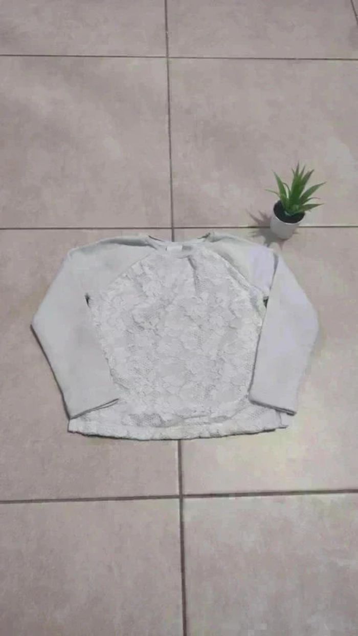 💗 Charmant pull blanc avec dentelle 5 ans Palomino C&A 💗