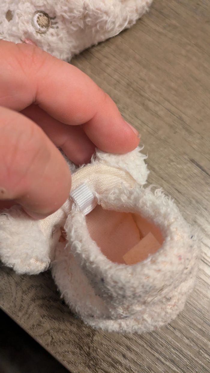 Chaussons lapins tout doux - photo numéro 2