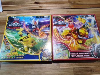 Lot de 2 coffrets académie de combat pokémon 2022 et 2024 FR