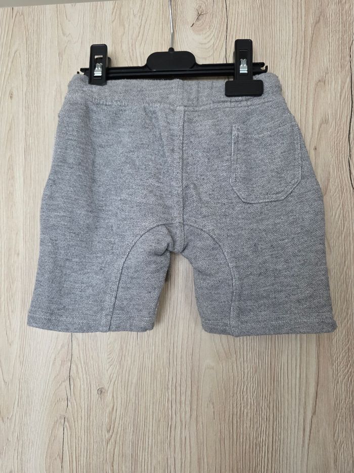 SHORT BÉBÉ GARÇON 2 ANS GRIS MARQUE AÉROPILOTE - photo numéro 2