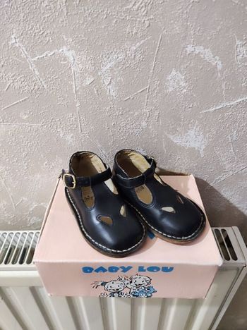 Ballerines Chicco bleu marine en cuir, pointure 18