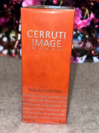 Cerruti image woman