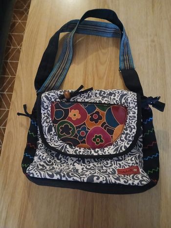 Urgent sac macha mt neuf