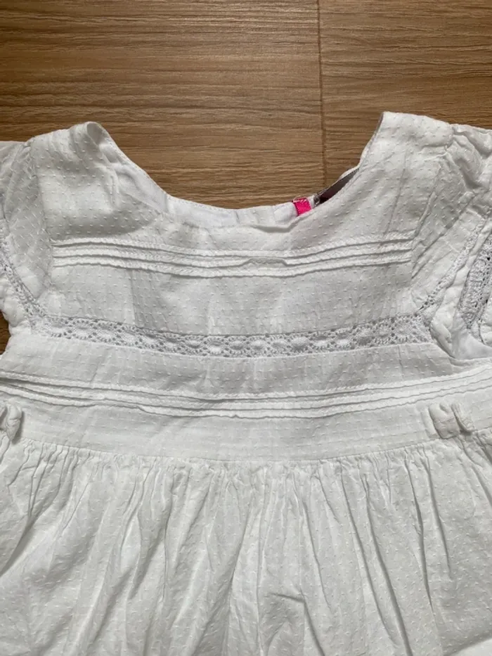 Jolie robe blanche - photo numéro 5