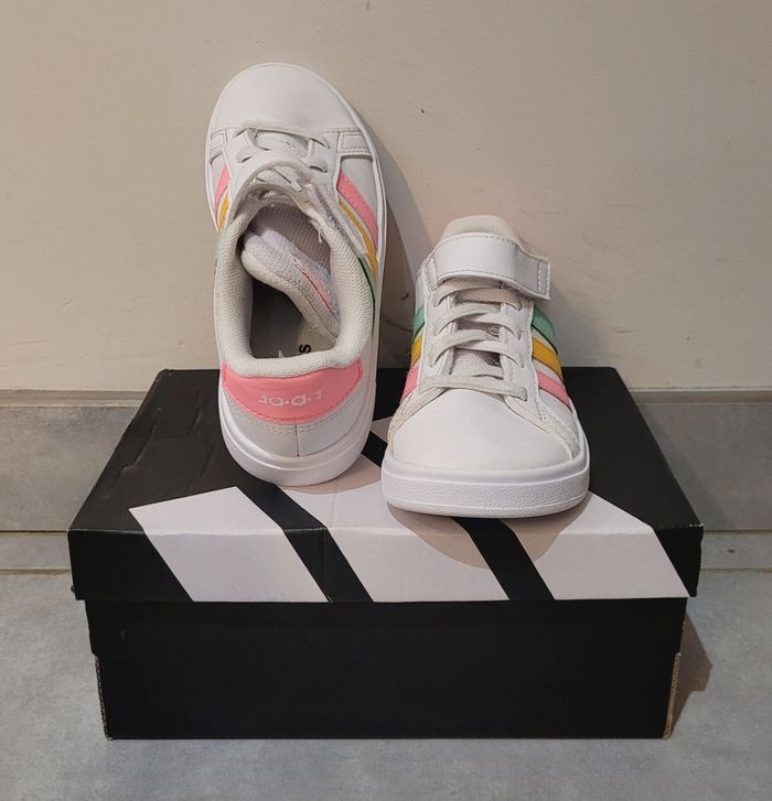 Baskets Adidas - photo numéro 3