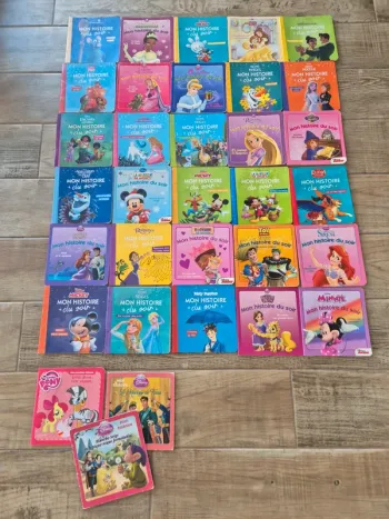 Lot de 30 livres Mon histoire du soir + 3 livres Offert