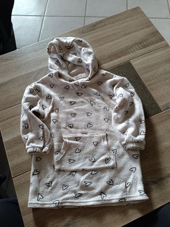 Pull fille 3 ans