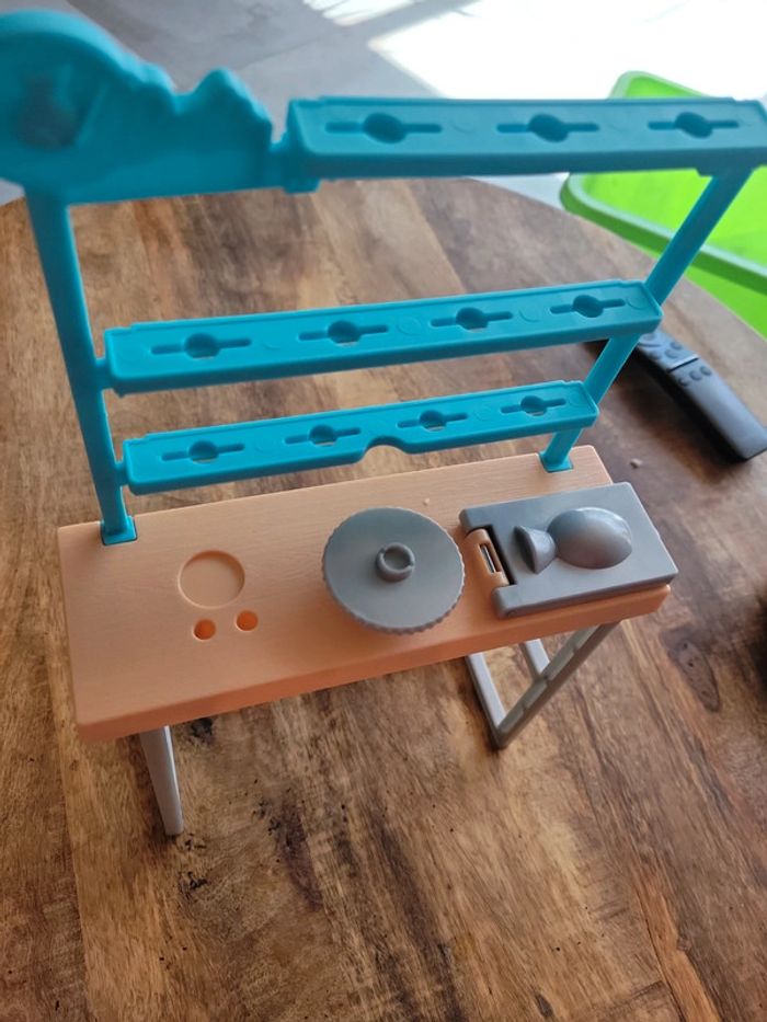 Jouet stand poupée barbie artiste accessoires barbie dans autres annonces - photo numéro 2