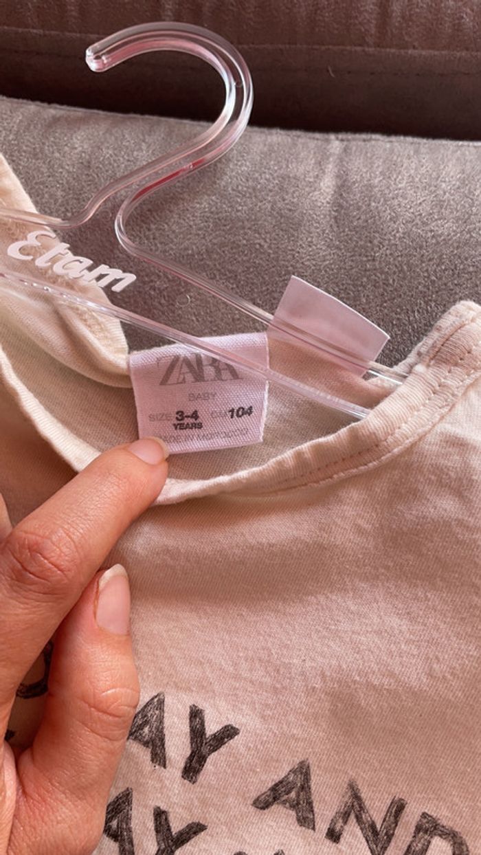 T-shirt manches courtes Zara 3-4 ans 104cm - photo numéro 3